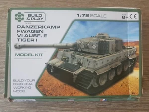 Panzerkamp Tiger 1 Model Kit - SPEDIZIONE GRATUITA - Foto 1 di 2