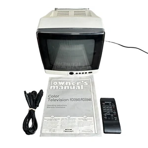 Vintage Magnavox Small 9" CRT Retro Gaming TV White Open Box - Picture 1 of 7