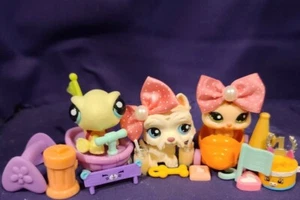 Littlest Pet Shop LPS Speedy Tails Racecourse Set #1596 #1597 #1598 Scottie Dog - Bild 1 von 9