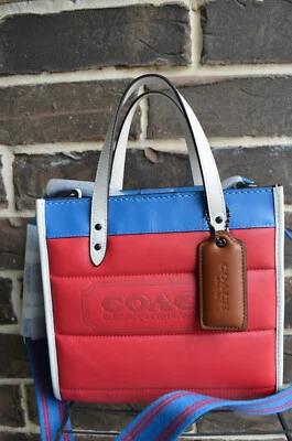 NUEVO CON ETIQUETAS $450 Bolso de Campo Coach ColorBlock Cuero Logo 22 Candy Apple Multi Azul Blanco Foto 1 de 4