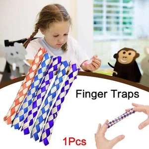 ☆1Pc Finger Traps 15cm Toy Loot/Party Bag Fillers Wedding/Kids C5 Random F3O8 - Picture 1 of 12
