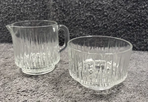 VINTAGE 1970'S RAVENHEAD 'WHITE FIRE' CLEAR GLASS SUGAR BOWL AND CREAMER - Picture 1 of 9