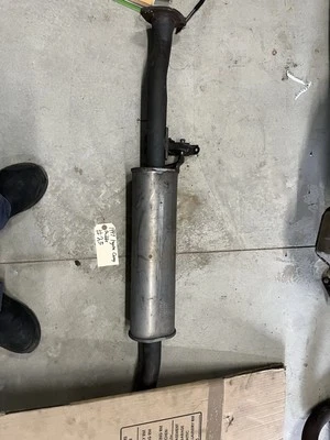 1997-2001 Toyota Camry 2.2L 4 Cylinder Middle Center Resonator  - Image 1 of 4