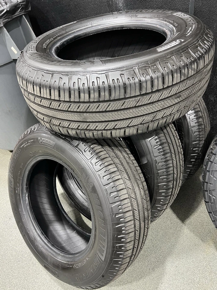 Michelin 225 70 R16 Foto 1 de 2