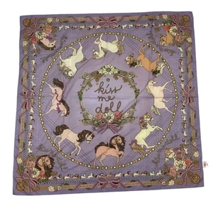 Vintage Kiss Moi Poupée Soie Écharpe Poneys Chevaux Floral Carré Violet Mignon - Picture 1 of 13