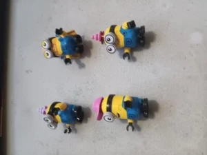 Lego Minions' Music Party Bus 75581 minifigures lot - Picture 1 of 1
