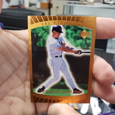 1999 Upperdeck Super Star Spotlight Cal Ripken Jr # 83 - Image 1 of 2