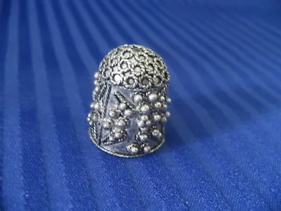 Fingerhut 925er Silber Viele Kleine Perlen Aus Silber • 15€