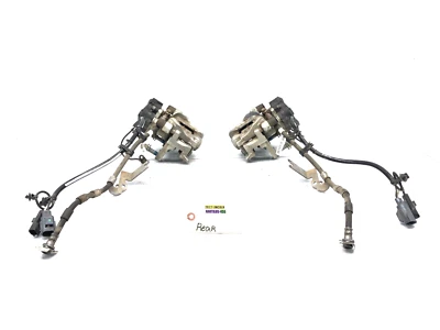 Pinzas de freno traseras Lincoln Nautilus 2019-2023 tracción delantera X2 OEM Foto 1 de 4