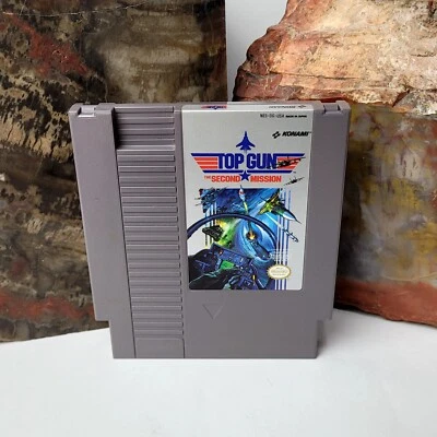 TOP GUN NINTENDO ENTERTAINMENT SYSTEM NES AUTHENTIC VIDEO GAME CARTRIDGE  - Image 1 of 4