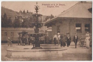 1910 Eugene, Oregon - S.P. Estación de ferrocarril y tren - Postal DEPOT vintage - Imagen 1 de 2