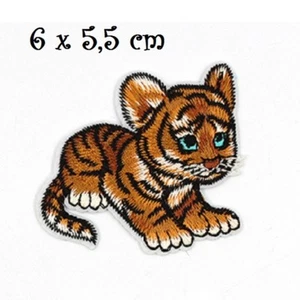 PATCH CREST - Small Tiger Cat ** 6 x 5.5 cm ** Embroidered Heat Sticker Applique - Picture 1 of 1