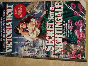 Secret for a Nightingale by Victoria Holt (1987, Paperback) - Picture 1 of 5