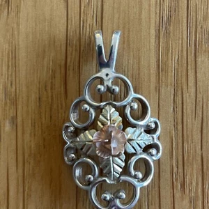 Vintage Coleman Co Black Hills Gold Silber Anhänger 3,04g - Bild 1 von 7