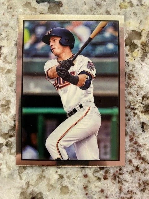 2019 BOWMAN HERITAGE CHROME PROSPECT ROOKIE CARD TWINS BRENT ROOKER #53CP-52 - Image 1 of 1