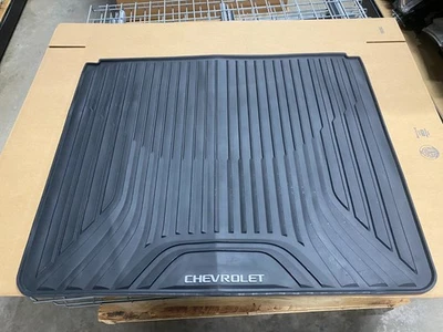 2018-2024 CHEVROLET EQUINOX REAR TRUNK CARGO FLOOR MAT COVER LINER OEM 84215432 - Image 1 of 3