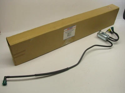 Carquest 86577 Fuel Filter For 1996-2000 Chrysler Town & Country, Grand Caravan - Image 1 of 4