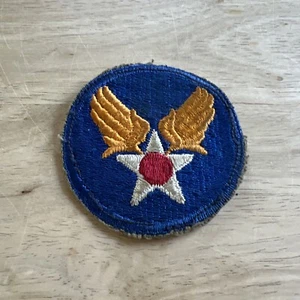 VTG WWII AIR FORCE GOLD WINGS WHITE STAR RED CIRCLE US MILITARY INSIGNIA PATCH - Picture 1 of 6