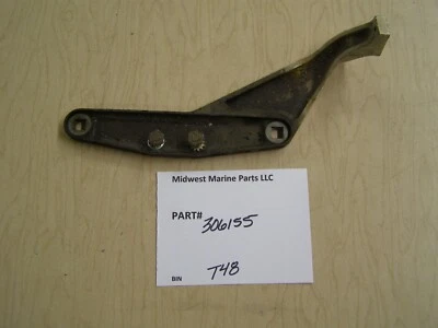 306155 EVINRUDE JOHNSON 10 HP POWER UNIT STERN BRACKET 0306155 T48 - Image 1 of 3