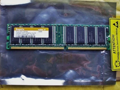 Hynix 256MB system memory module DDR333 SDRAM 168 pin DIMM - Image 1 of 3