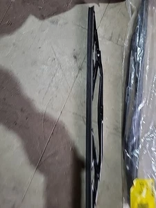 ANCO 57-12  Heavy Duty Conventional 22" WIPER BLADE - Picture 1 of 7