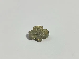 Vintage Girl Scouts GS Eagle Metal Lapel Pin Badge - Picture 1 of 3