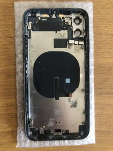 Original Apple iPhone 11 Backcover inkl. paar Teile (Siehe Bilder) - Zdjęcie 1 z 2