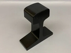 Eisenbahnzug Gleis Buchende Türstopp Glanz Schwarz Schmied Ambossschiene je - Bild 1 von 4