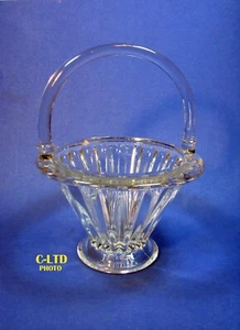 Vintage HEISEY Crystal : Crystolite HANDLED BASKET ... Signed! - Picture 1 of 5