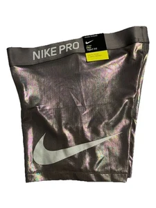 Nike Pro Tight Fit Metallic silver Women’s Shorts NWT Small - Picture 1 of 2