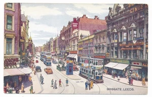 Briggate Street Leeds England Yorkshire Valentine & Sons Art Colour Postcard - Picture 1 of 2
