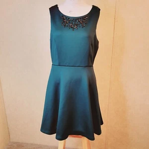 Cynthia Rowley size 10 Dress women rhinestone jeweltry embellishment zip pockets - Picture 1 of 13