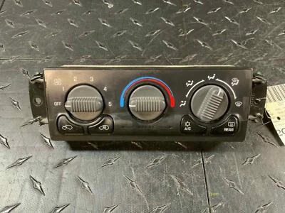 GMC Yukon XL 2500 2000-2002 panel de control de clima manual HAC (15753263) Foto 1 de 4