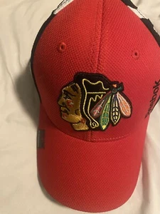 Chicago Blackhawks Hat Flex Fit Structured - Picture 1 of 9