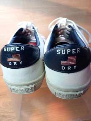 Sapatilhas femininas Superdry cano baixo Reino Unido 6, estrelas e listras  - Imagem 1 de 4