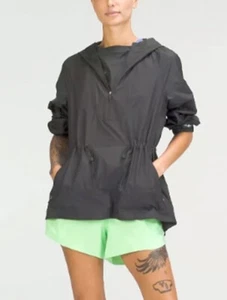 Lululemon Cinch Waist 1/2 Zip Run Jacket Size 4 black wind water rain resistant - Picture 1 of 7