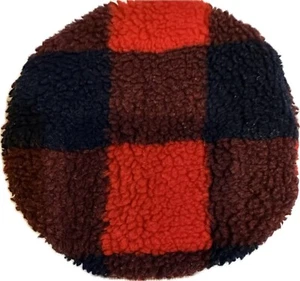 FRESH LIDS INC ROJO NEGRO BÚFALO CUADROS SHERPA BOLSA DE FRIJOLES 7” JUEGO LANZAR AGUJERO DE MAÍZ JUGUETE - Imagen 1 de 10