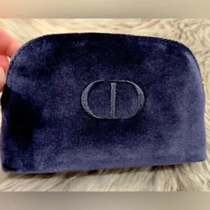 Bolso Dior Estuche de Cosméticos Cartera Azul Marino Terciopelo Logo Cremalleras Doradas NUEVO - Imagen 1 de 7