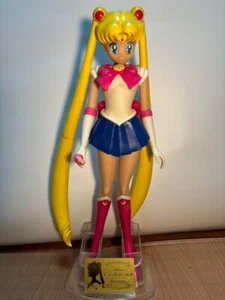 Figura Vinilo Grande Suave Muñeca Sailor Moon 47cm Bandai Con Tarjeta Premium - Imagen 1 de 9