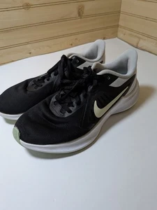 Nike Downshifter 11 Damengröße 8 1/2. Schwarz Und Grün - Bild 1 von 5