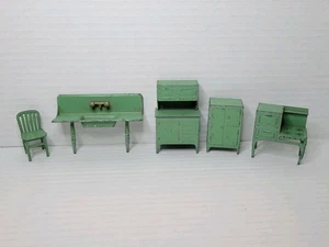 Menge 5-Vintage Tootsie Spielzeug grün Küche Puppenhaus Set (Spüle, Herd etc.) - Bild 1 von 13