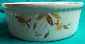 Hall's "Jewel Tea" Baking Casserole Dish Autumn Leaf Pattern Superior Quality - Picture 1 of 6