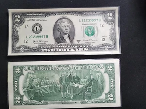 2017-A $2 Note San Francisco Fed. Reserve Two Dollar Note in Protective Sleeve - Picture 1 of 1