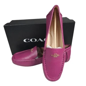 Mocasín COACH Marley Driver Ciruela Profunda Cuero Guijarro NUEVO EN CAJA 8 B - Imagen 1 de 9