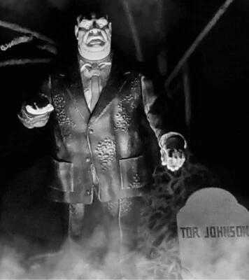 Figura de acción retro Tor Johnson escala 3,75" versión B/N Foto 1 de 2