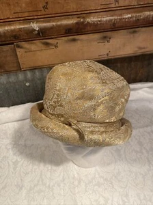 Cappello Bolero Mr John Classic New York Paris design foglia oro Union Made - Foto 1 di 6