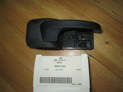 NOS 1992 - 2013 FORD E150 INNER DOOR HANDLE BLACK F2UZ-1521818-A - Image 1 of 2