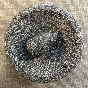 Authentic Molcajete (Mortar) And Tejolote (Pestle) Brand New - Picture 1 of 12