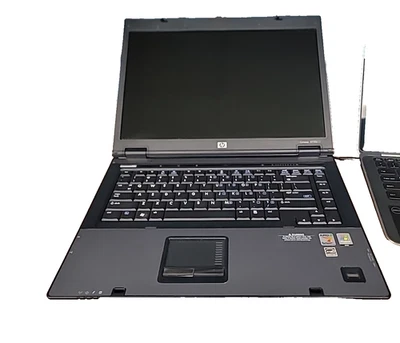 HP Compaq 6715b, sin probar, tal cual, móvil AMD Turion 64X2 TL-58, 3GB RAM, 15.4" Foto 1 de 4