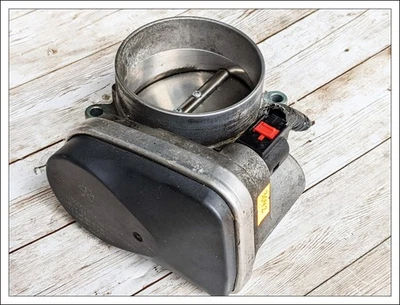 ✅ Dodge Charger 2006-2012 5,7 L 6,1 L 6,4 L Cuerpo del acelerador Válvula de acelerador 04591847 Foto 1 de 4